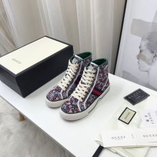 Gucci Casual Shoes